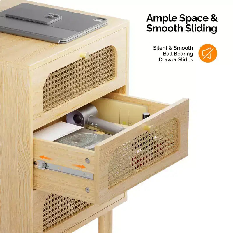 Comodino a 3 cassetti in laminato di legno naturale