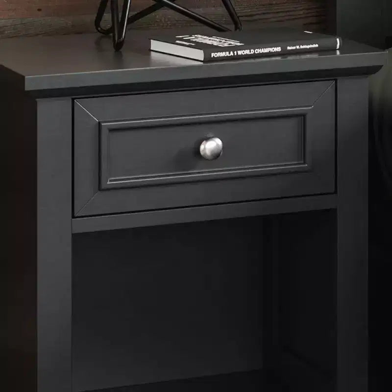 Comodino Nero in Legno con Cassetto e Ripiano Aperto